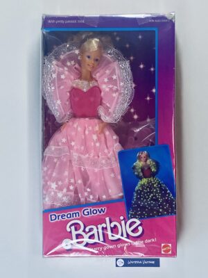 Barbie Dream Glow 1985 #2248 is new in box. Very good condition.